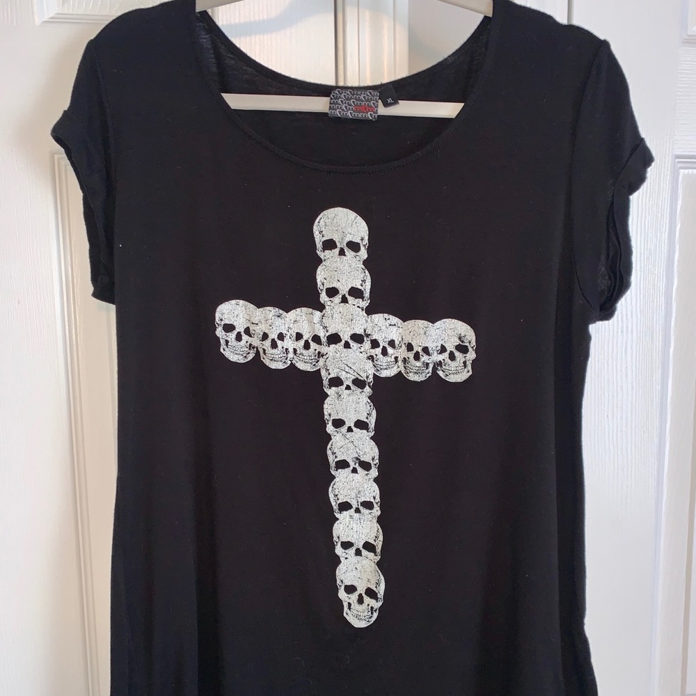 Loose Rocker Tee